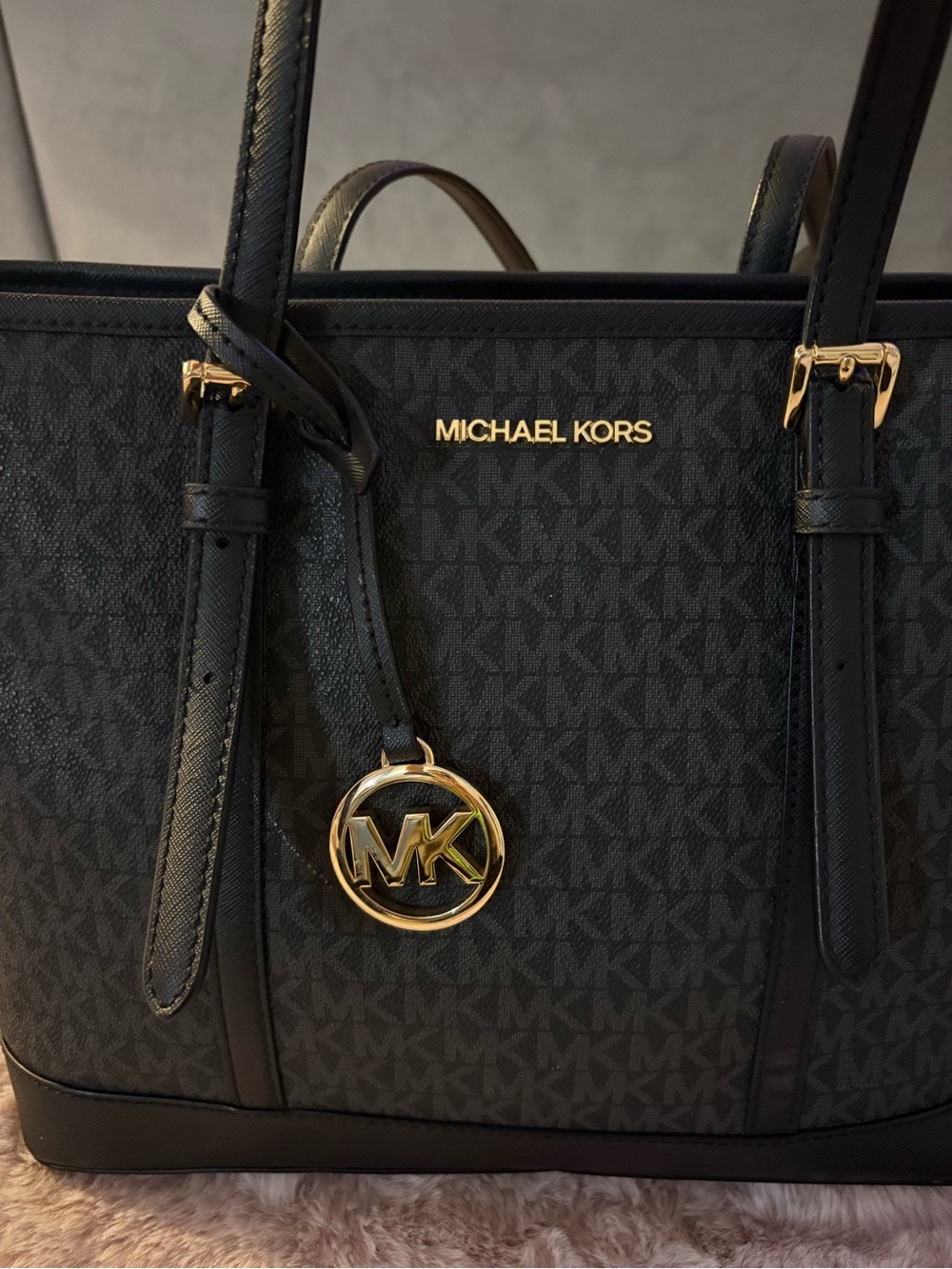 Michael Kors Women’s Jet Set Travel Small Logo Top-Zip Tote Bag - Picture 2 of 6